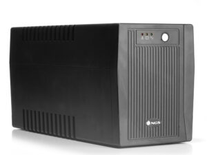 S.A.I. NGS FORTRESS 1500VA 900W Negra