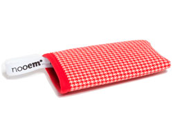 Funda NOOEM iPhone 4/4S Rojo/Blanco