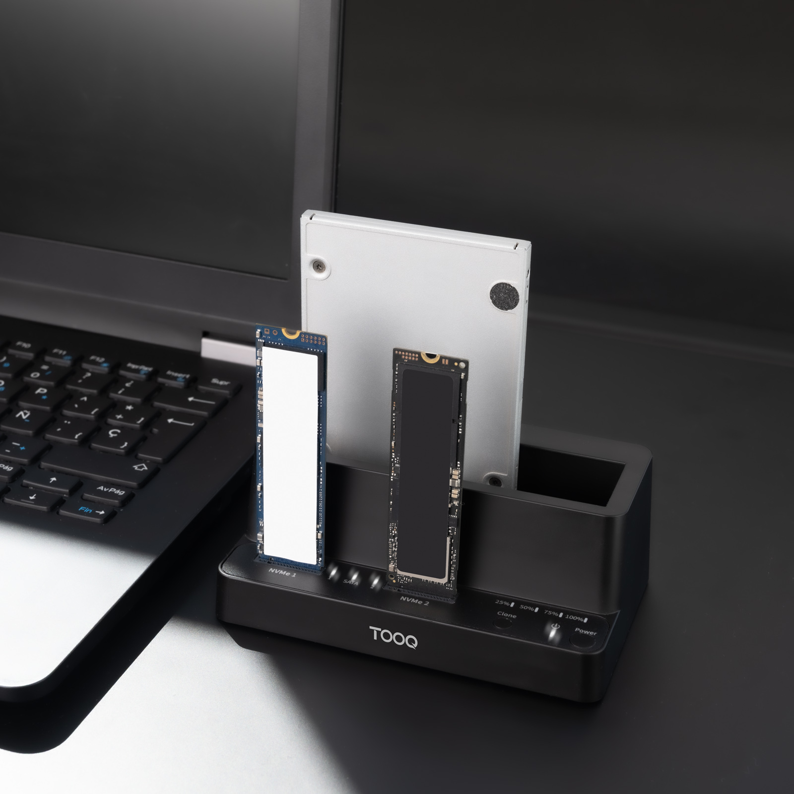 Docking TooQ SSD/HD USB-C PCIe SATA Negro Docking TooQ SSD/HD USB-C PCIe SATA Negro